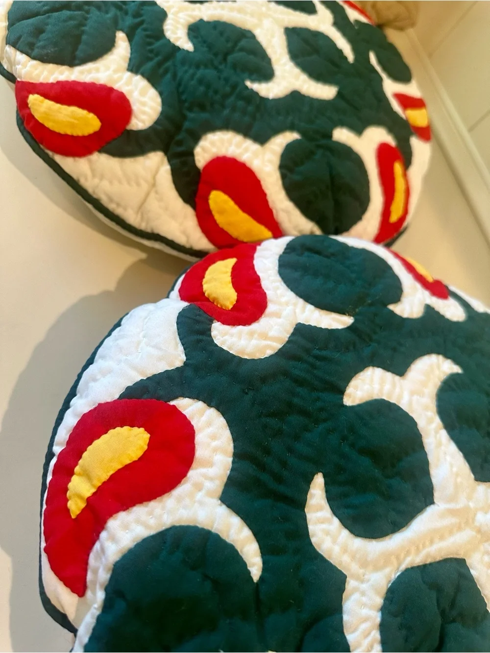 Handmade Quilted Round Quilted Throw Pillow Pair in Dark Green, White & Red